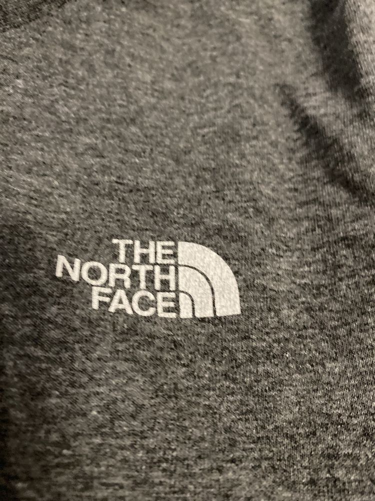 The North Face koszulka rozmiar 152