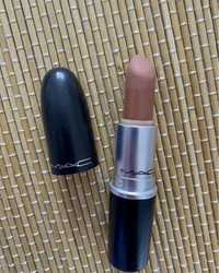 Szminka mac honey love 605