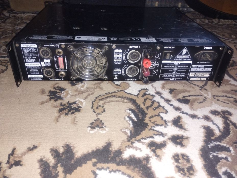 Усилитель Мощности Behringer EP1500 2 * 450W 4 Ohm. 2 * 700W 2 Ohm