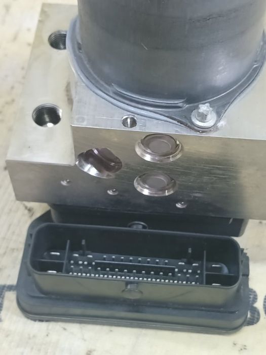 Блок ABS Audi Q8 2019