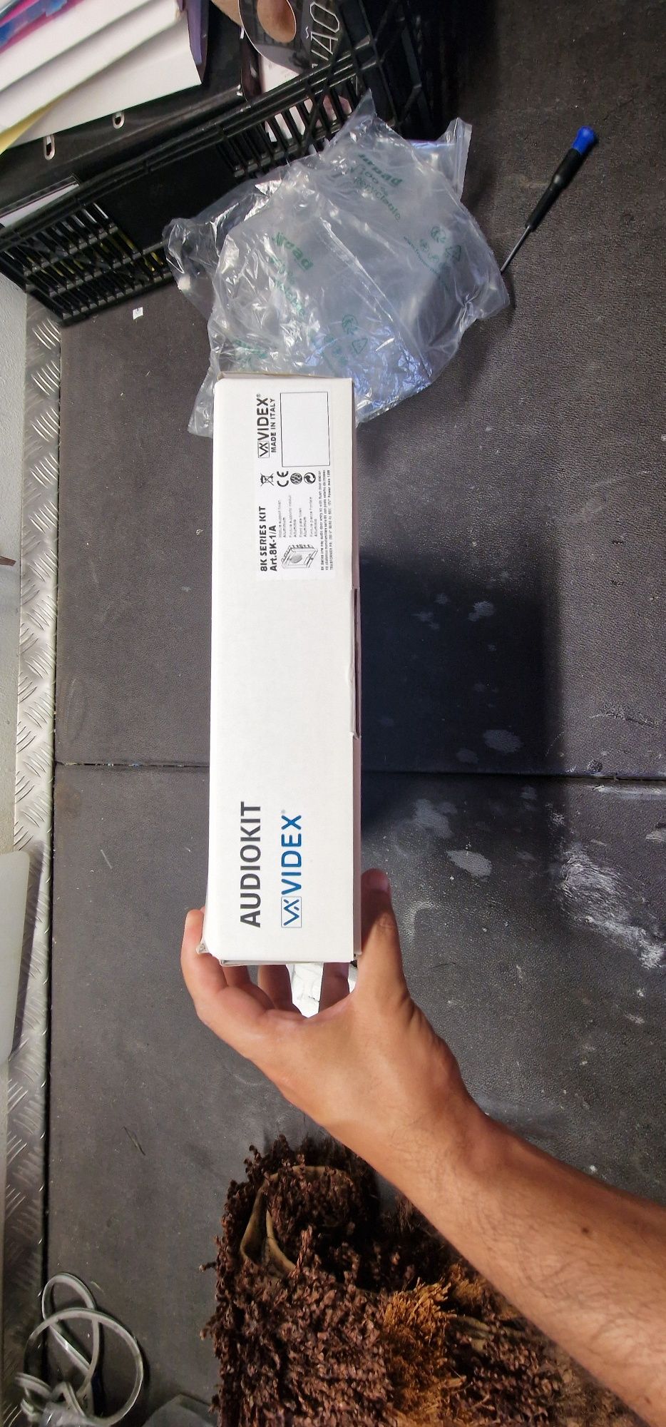 Vendo campaínha. Telefone e transformador VIDEX.