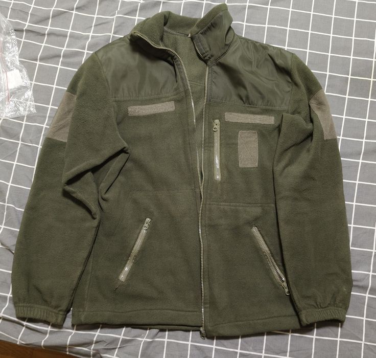 Фліска олива розмір 50