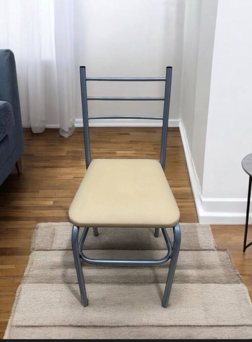 Стул кухоний Новий