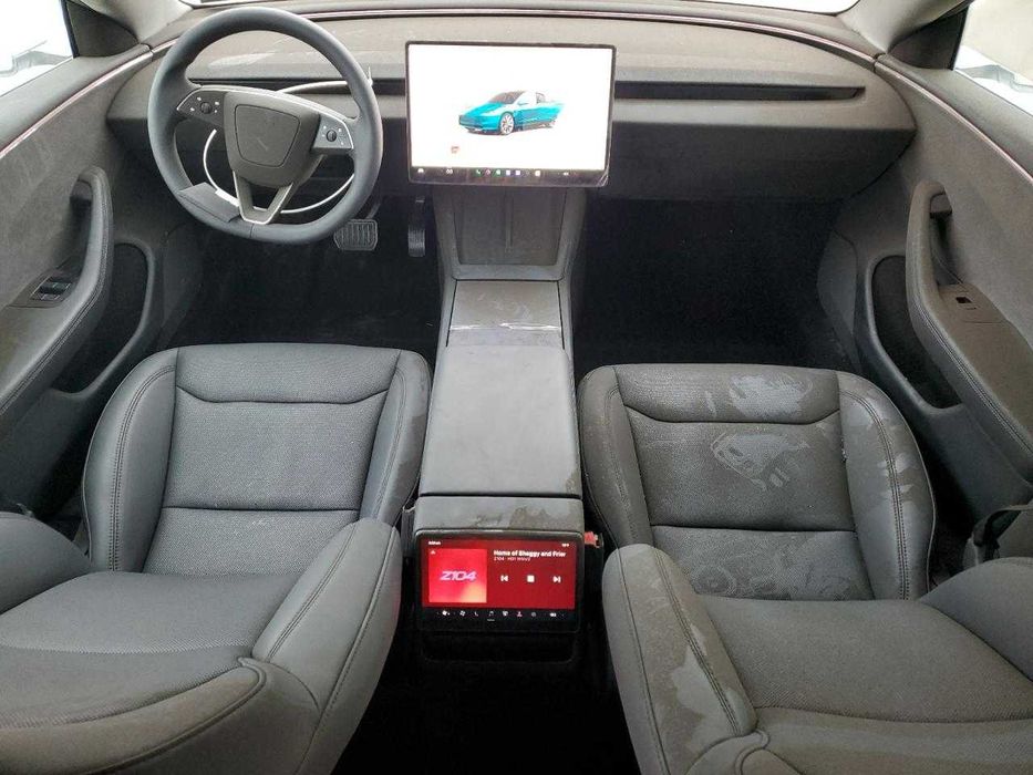 Tesla Model 3 2025