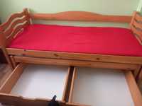 Dwa w jednym.Łóżko drewniane