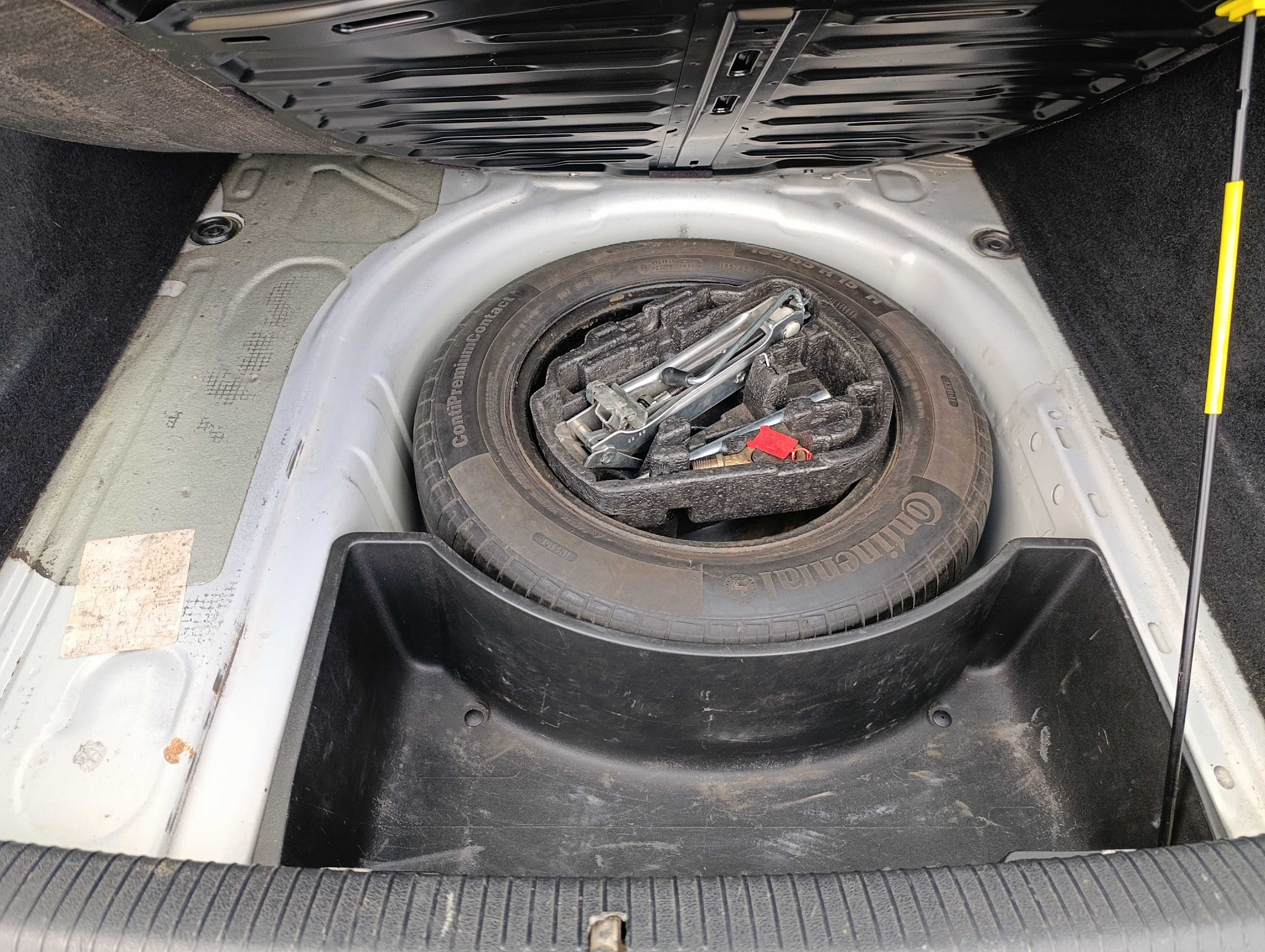 Продається Volkswagen Golf 4 (Гольф 4) 1,6 MPI