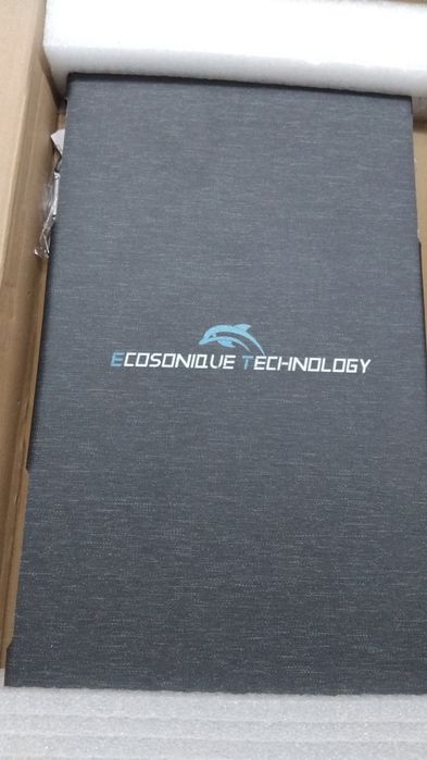 Портативна сонячна панель Ecosonique потужністю 60 Вт