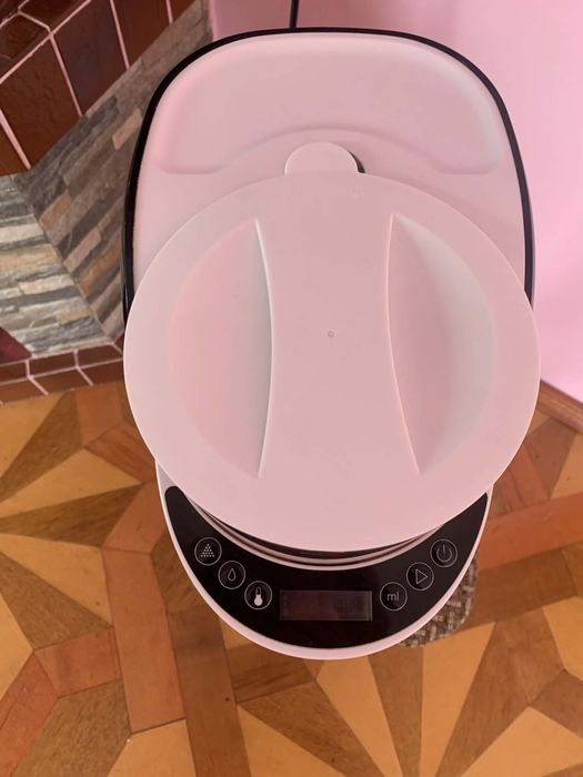 Продається Babybrezza для приготування дитячої суміші