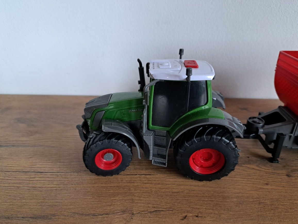 Traktor Fendt z przyczepą Fliegl,  zabawka Dickie