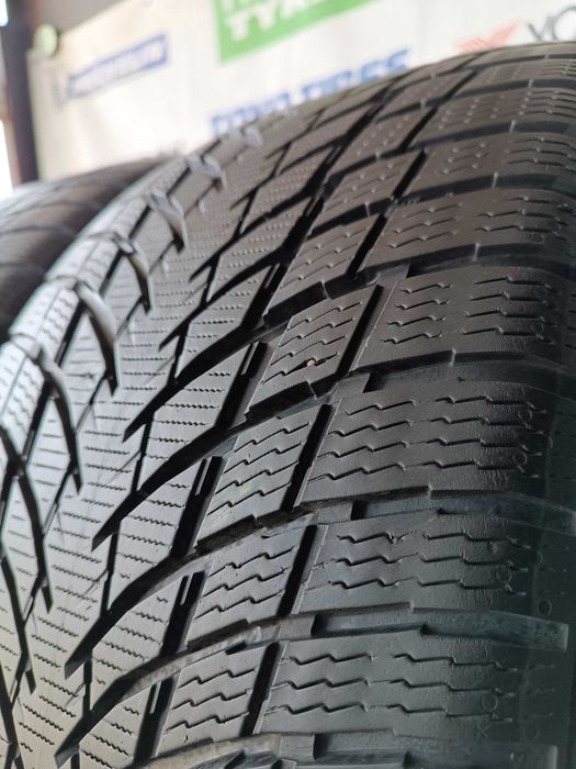 Зимові шини 245/35 R20 Nokian wr snowproof p	7,2мм