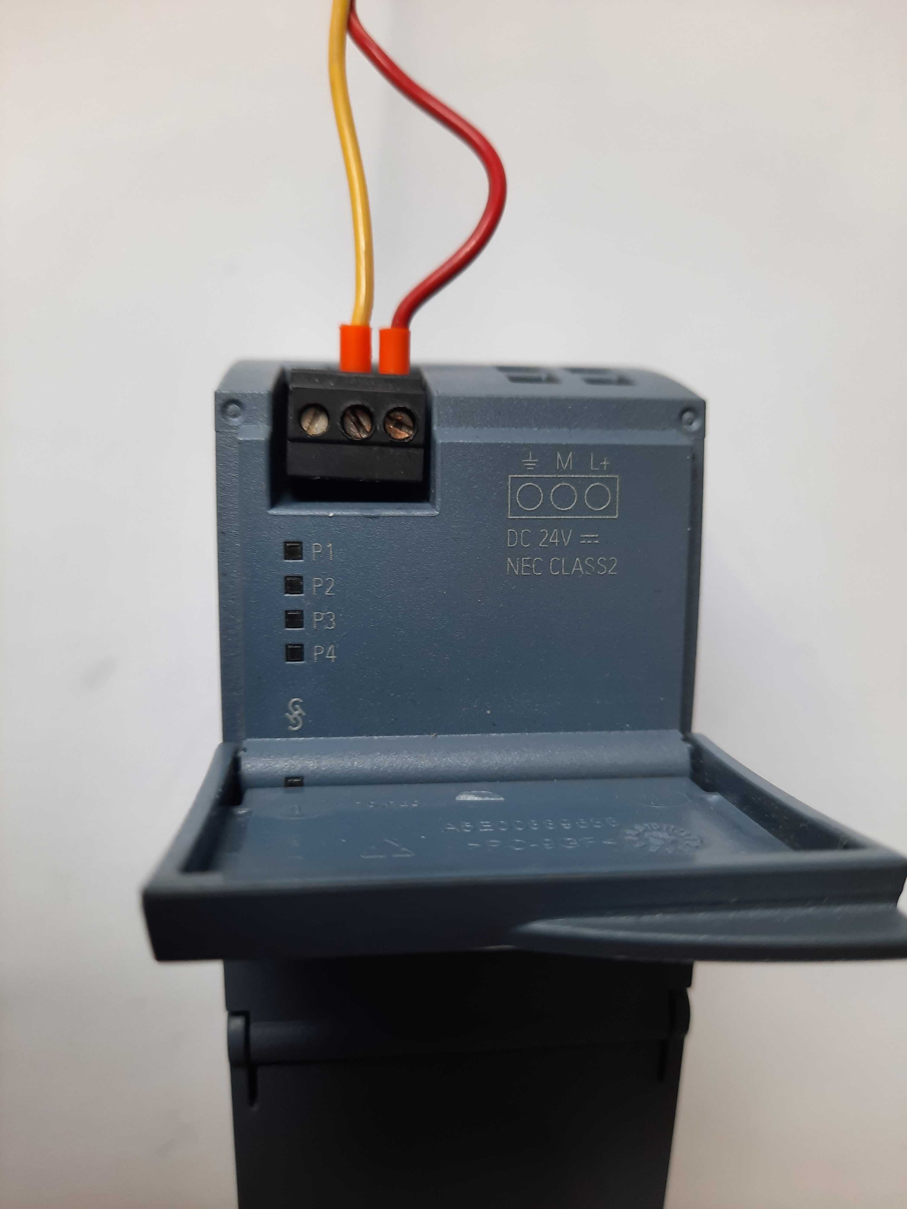 SIEMENS CSM 1277 Switch 4 porty RJ45 dla modułów rodziny SIMATIC