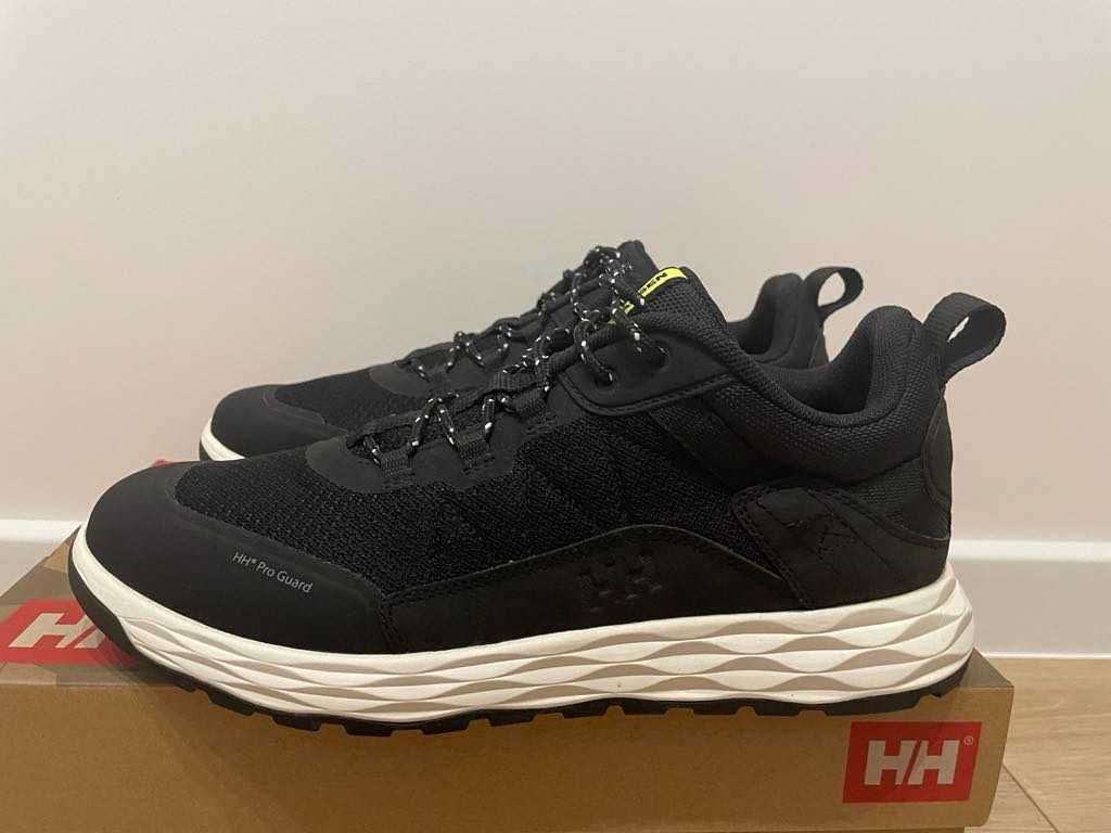Helly Hansen Chilliwack 11949 Czarny rozm 44(28cm)