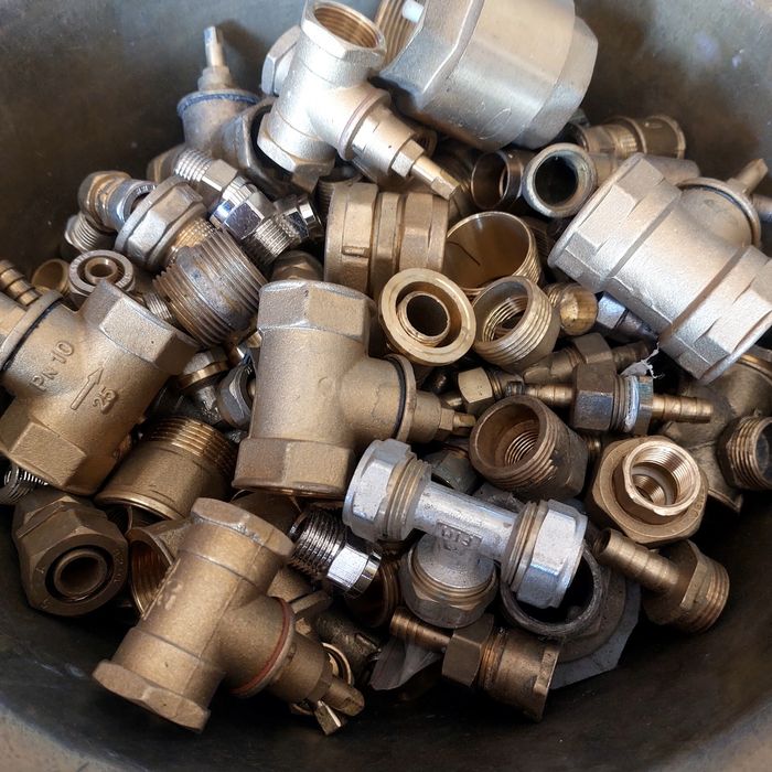 Продам бронзовую сантехнику. ЦЕНА ЗА ШТУКУ