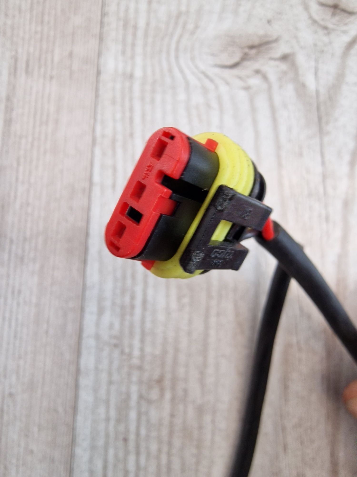 Przewód połączeniowy do rowerów elektrycznych Sparta Batavus ION