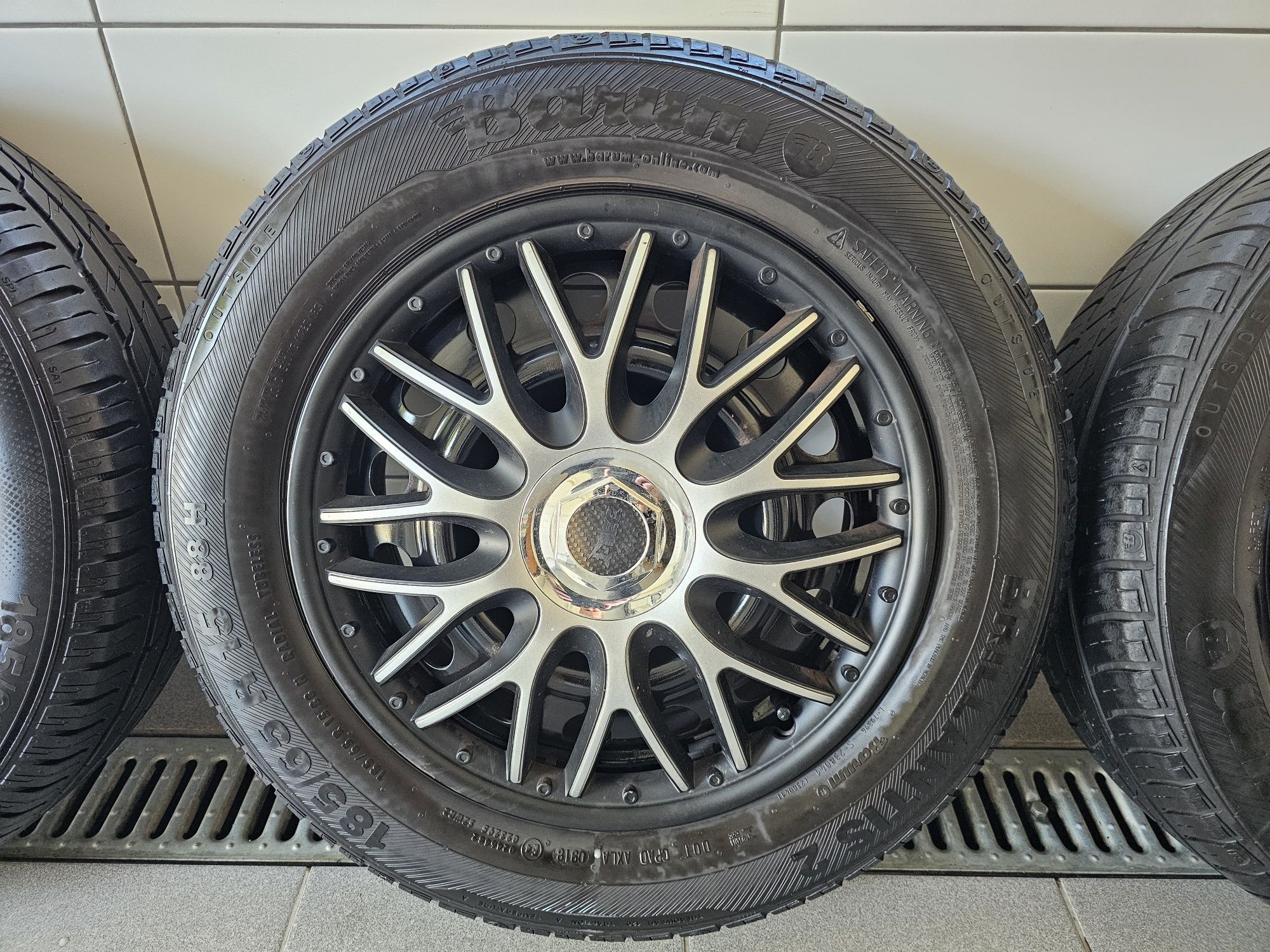 Koła letnie 15 5x114,3 Hyundai IX20 i30 Kia Rio Ceed Venga WYSYŁKA