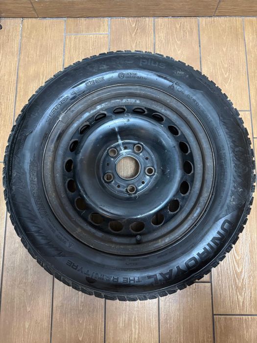 Koła zimowe 195/65 R15 91T Uniroyal 2020r. Skoda Octavia III. Wrocław