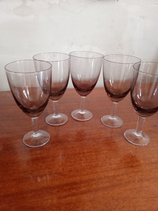 Продам бокалы,цветное стекло,винтаж