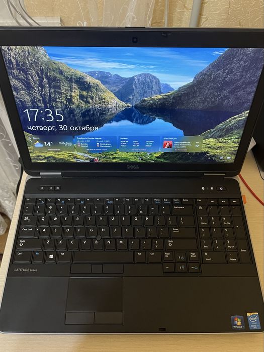 Dell Latitude E6540 + док станция и сумка