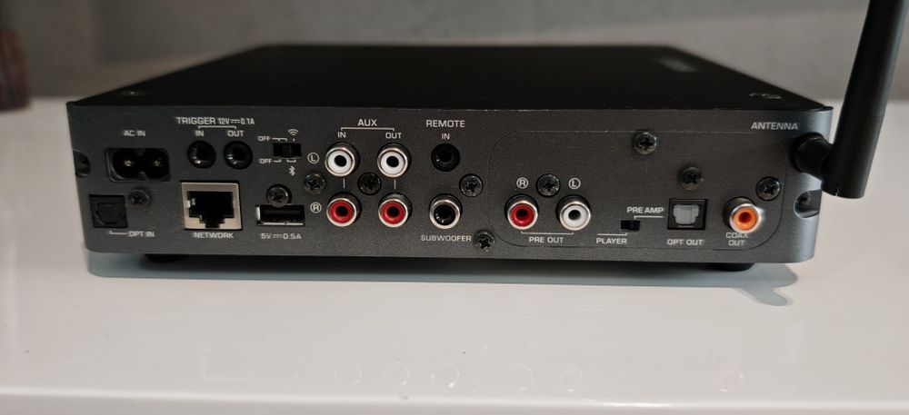 Yamaha WXC-50 – odtwarzacz sieciowy / przedwzmacniacz MusicCast