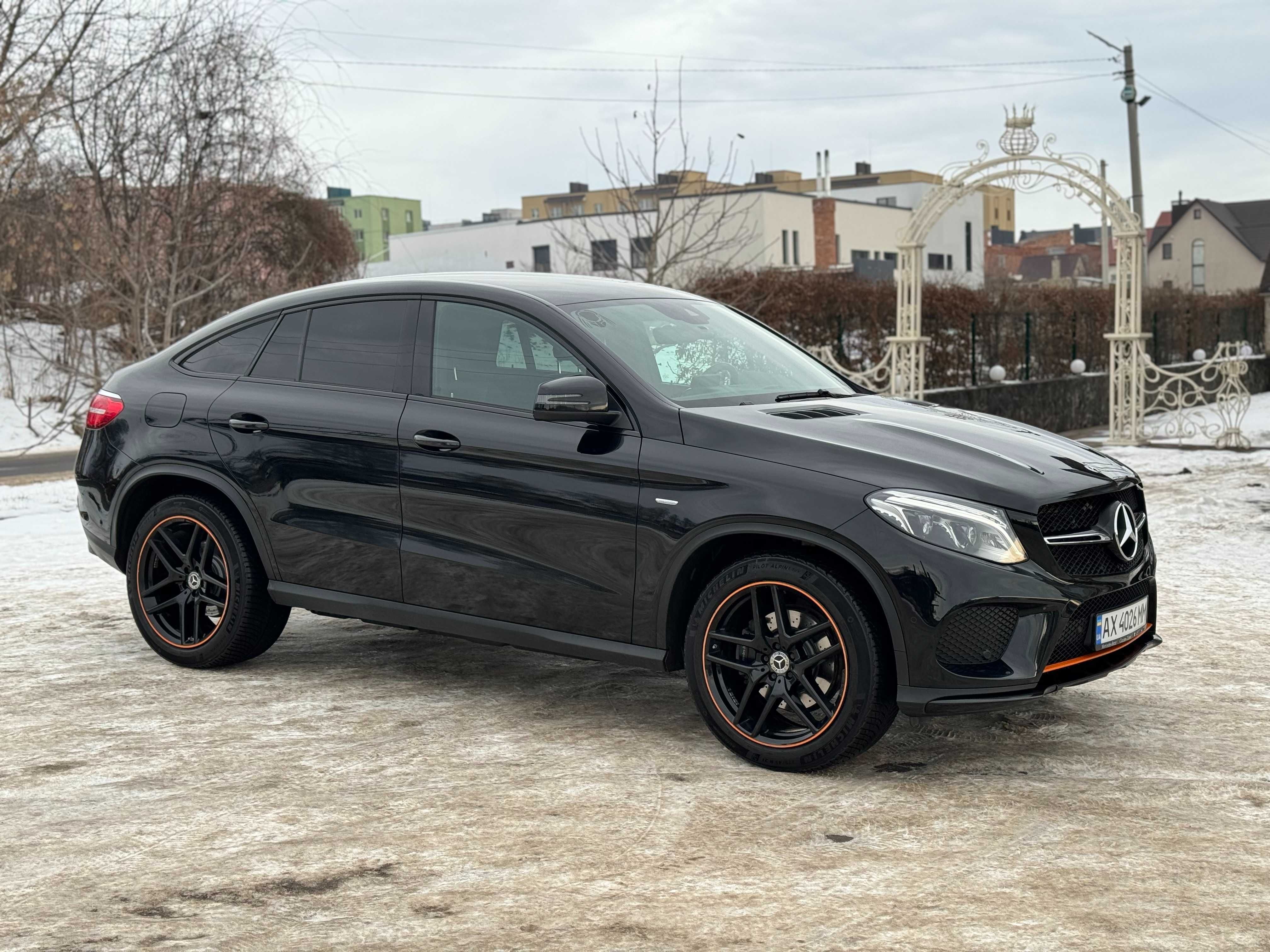 Mercedes-Benz Gle  Coupe Orange  Art Edition Official Ideal