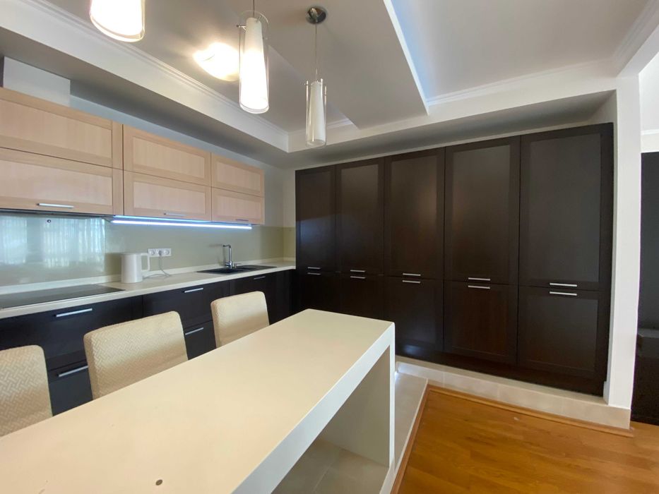 Продаж квартири Кловський узвіз 7,ЖК Карнегі хол.