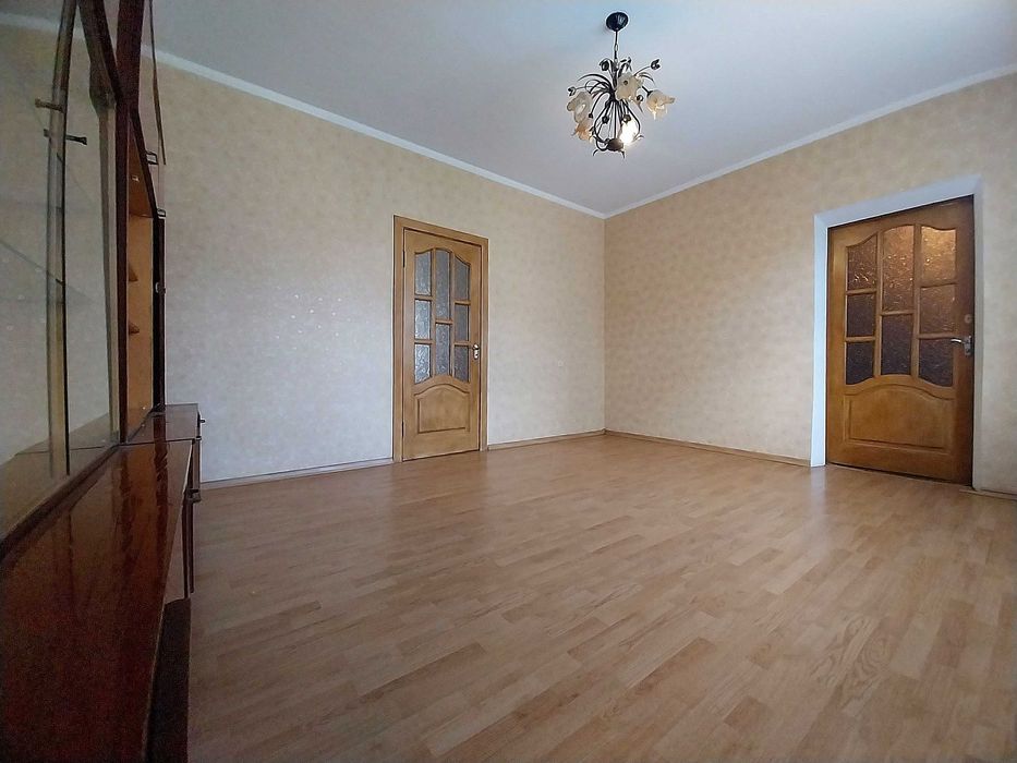Продам будинок пл. 76/44,2/12,6 м2 в гарному стані (р-н Лісковиця)
