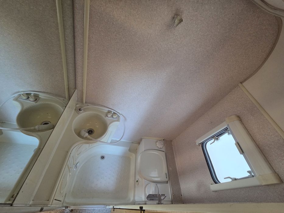 Dream Camp Bailey Ranger 1998r. Dmc 986kg. Przedsionek