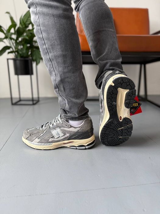 Зимові кросівки New Balance 1906D Gore Tex термо чорні, сірі