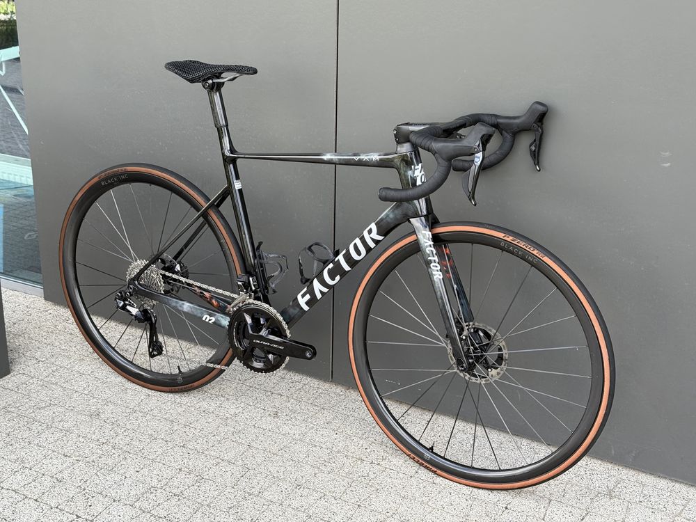 Factor O2 V.A.M Storm 54 Shimano Dura-Ace Di2 12s Black INC Carbon M