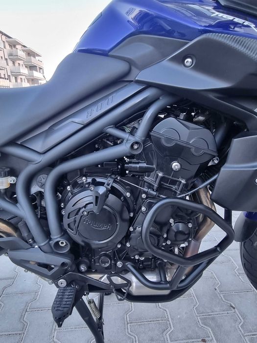 Triumph tiger 800
