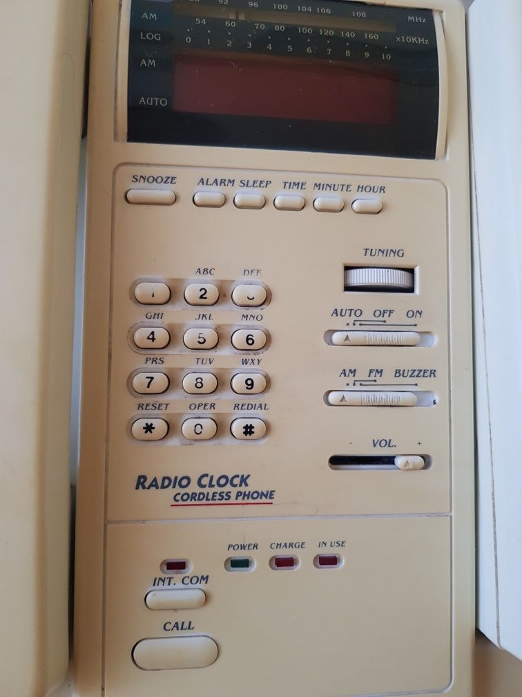 Telefon stacjonarny z radiem -PRL