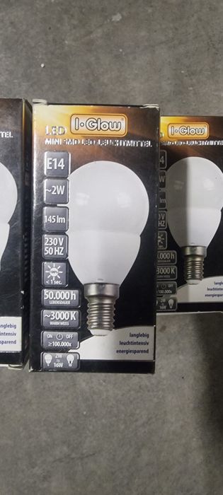 Żarówki LED I-Glow SMD – GU10, E14, E27, GU5.3 – razem około 190 sztuk