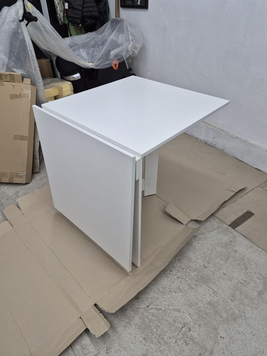 Стіл  кухоннмй..