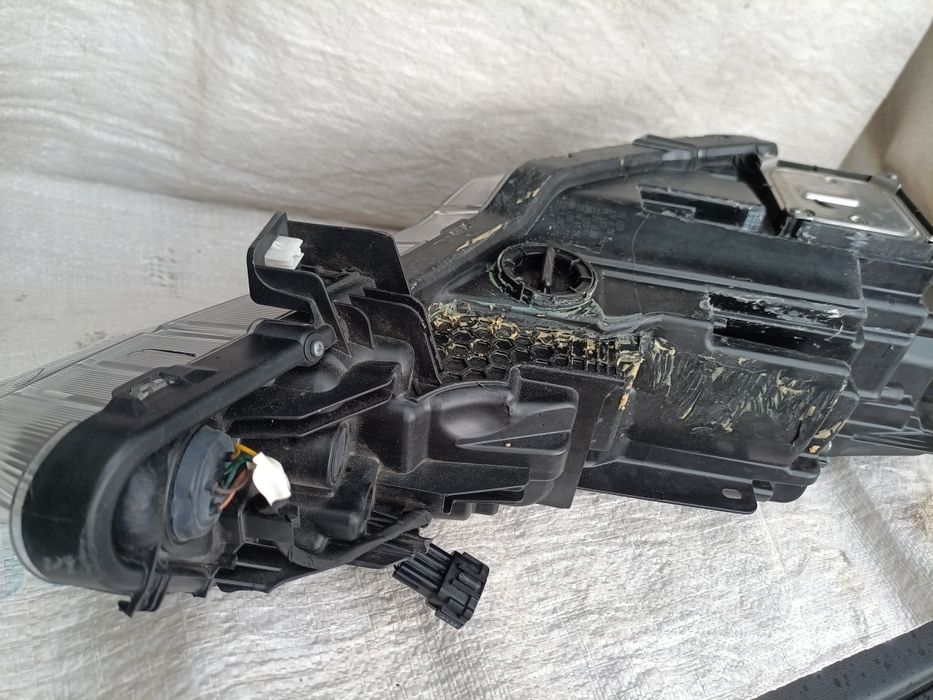 Фара ліва Nissan Kicks LED від 2020-> світлодіодна Ніссан Кікс