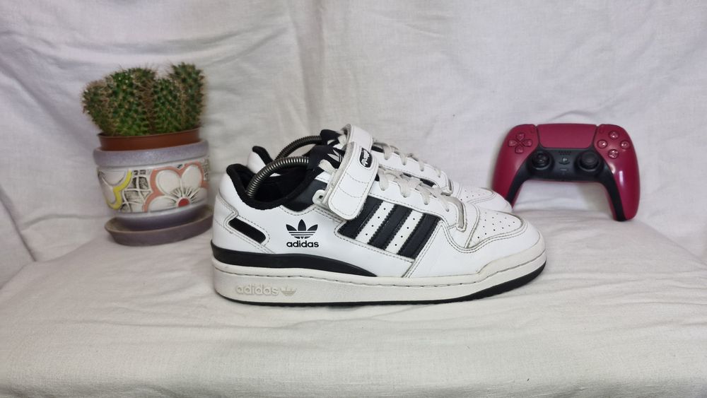 Кросівки Adidas Forum Low.Розмір 41