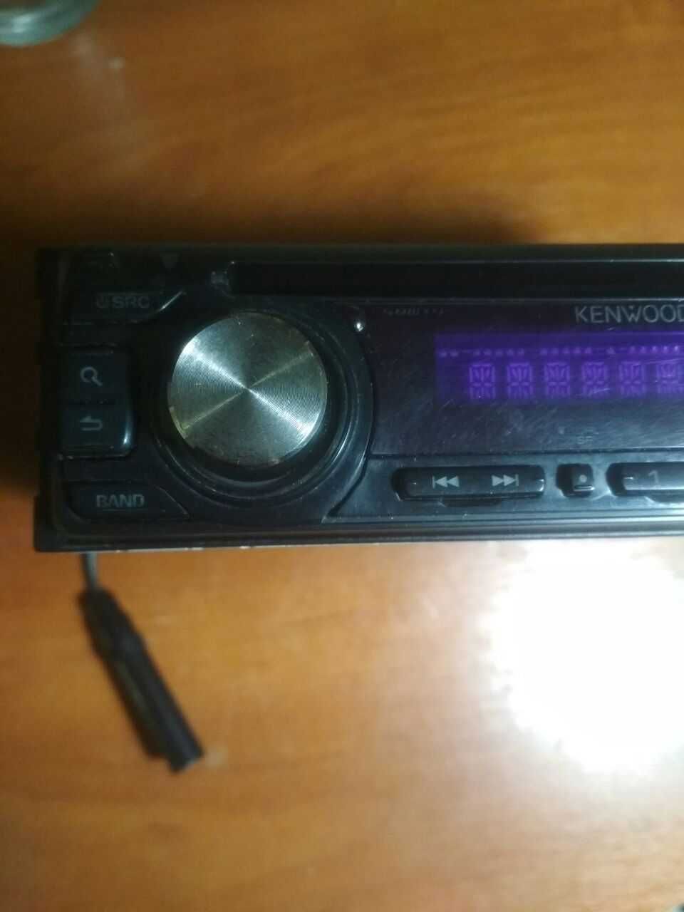 Автомагнитола Kenwood KDC-4047UA