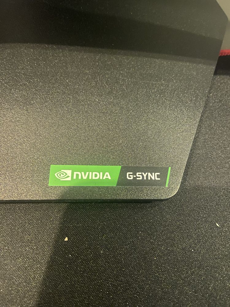 Monitor 24cale DELL (144hz, 1ms)