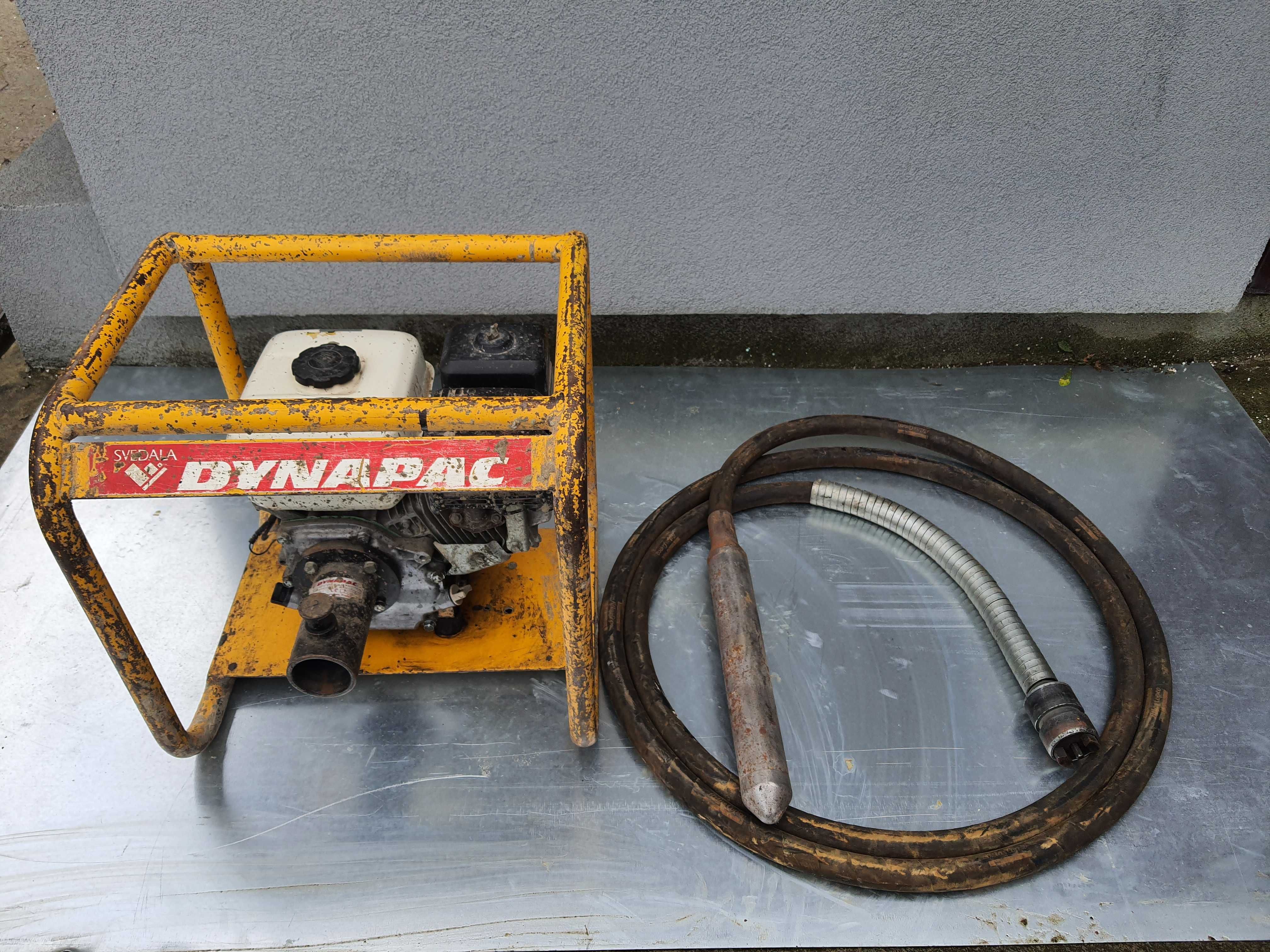 Wibrator spalinowy do betonu Dynapack