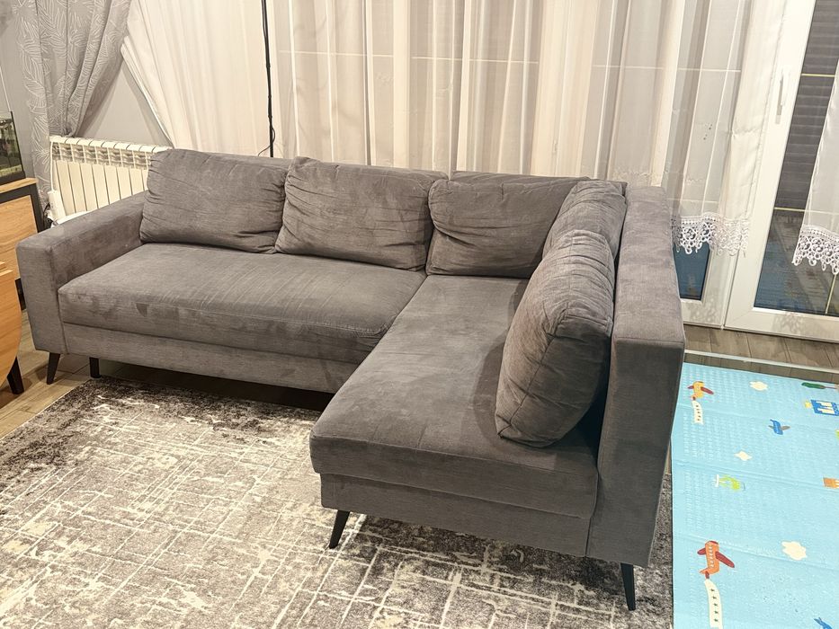 Naroznik z funkcja spania