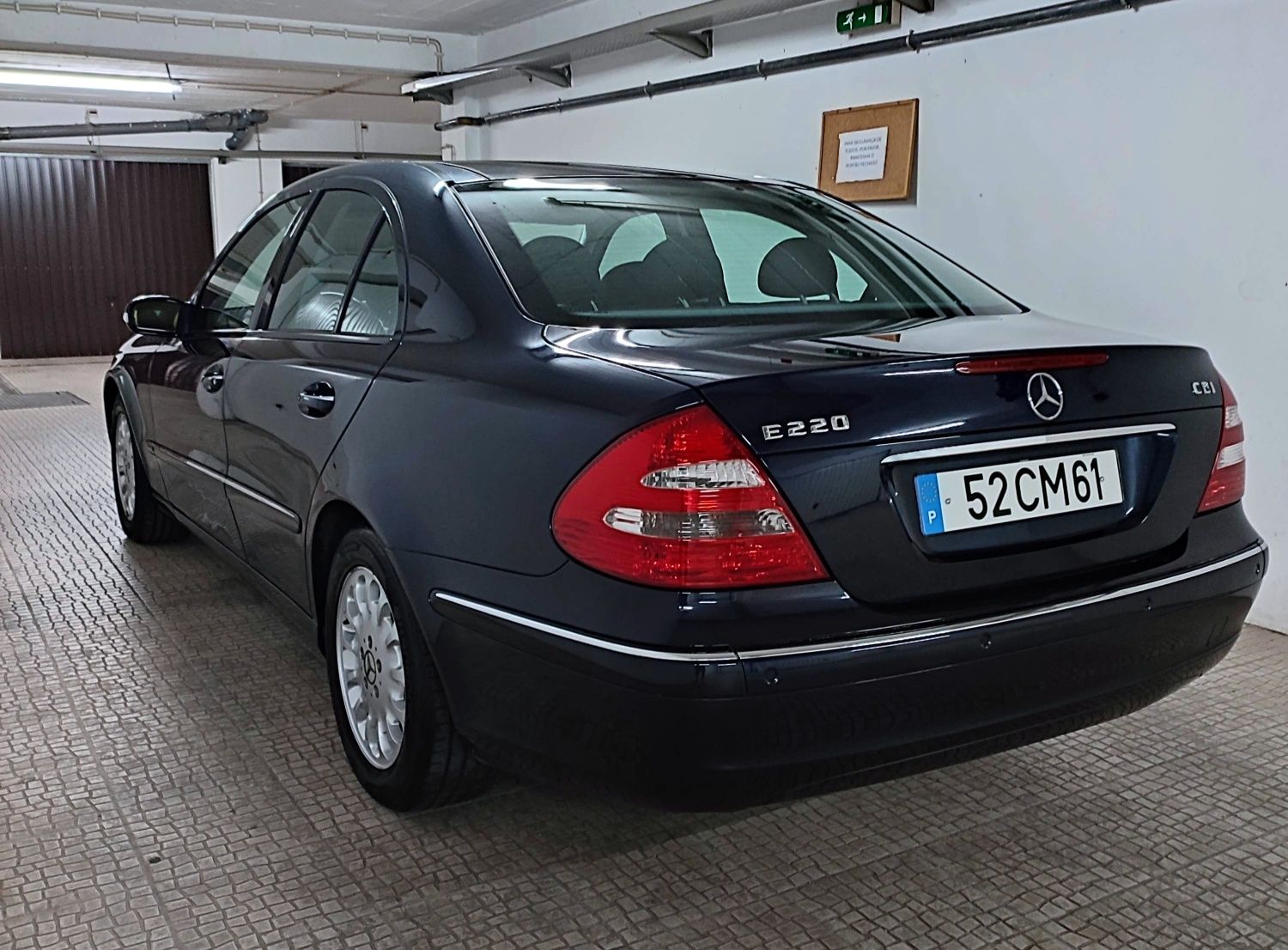 Mercedes E220 CDI com135 mikms