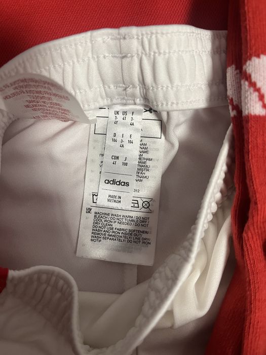 Equipamento benfica