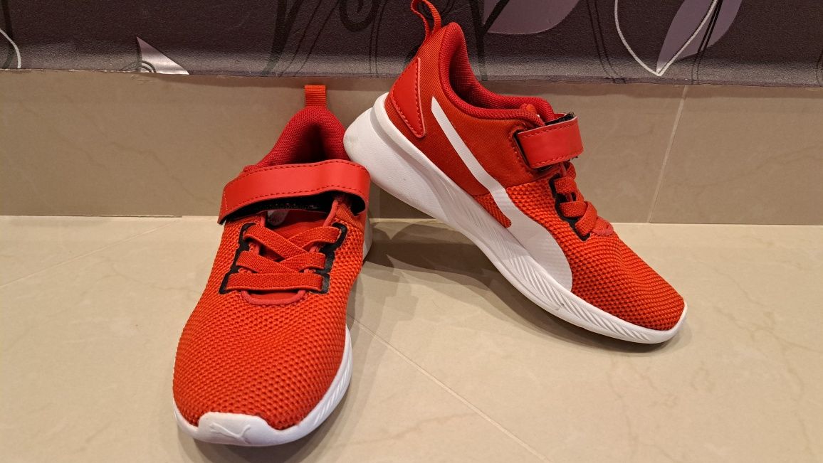 Buty Puma rozmiar 30 dla chłopca