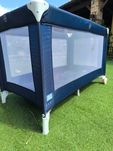 Cama de viagem para criança