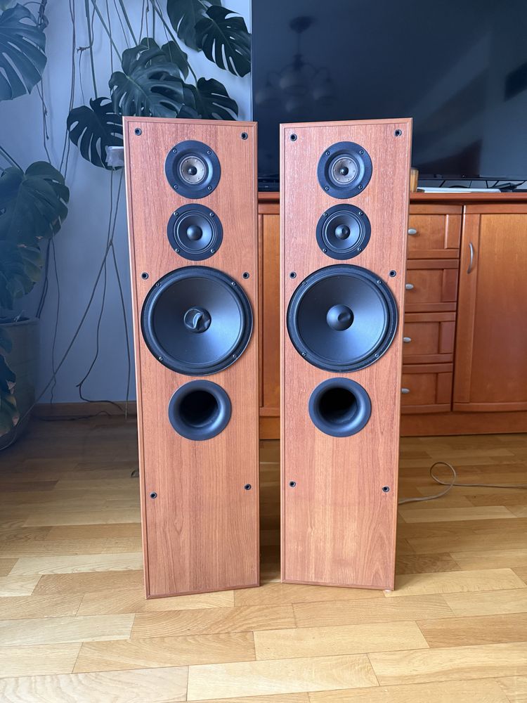 Sprzedam komplet kolumn Jamo