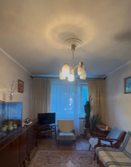 Продаж.3км.кв.в Рясне1 Шевченківський район