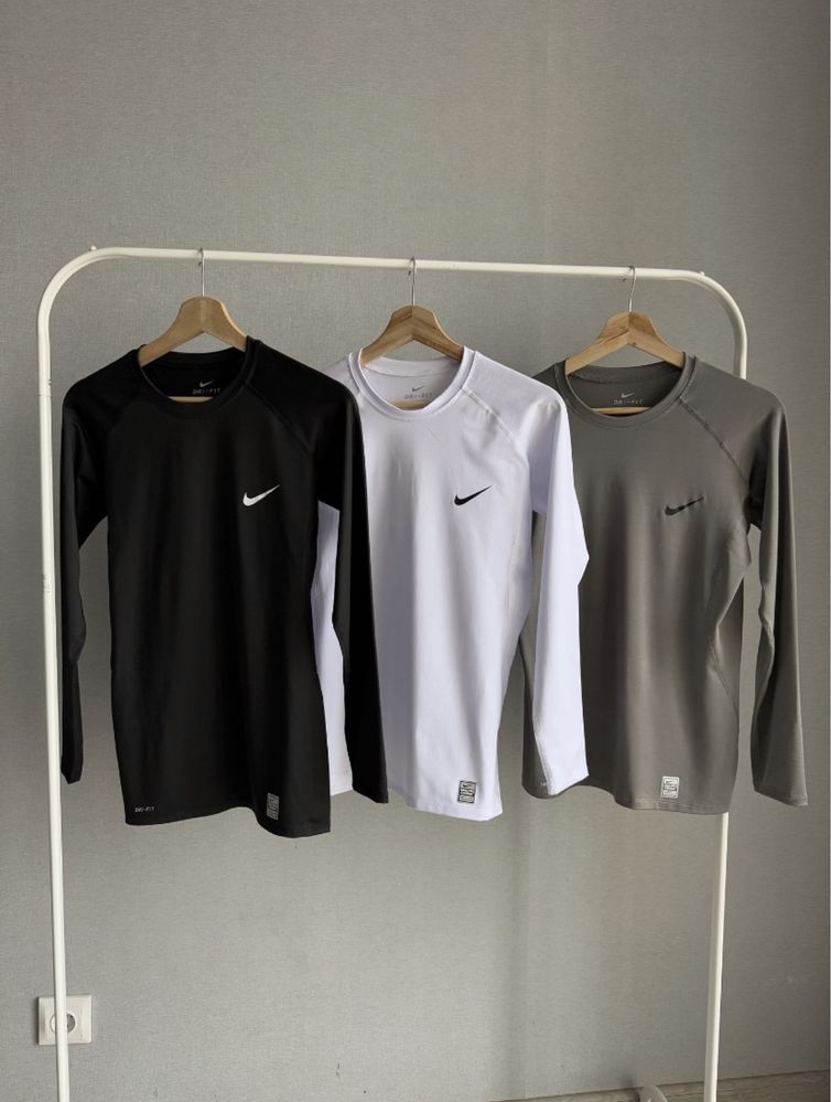 Рашгард Nike термо обтягуючий термо найк