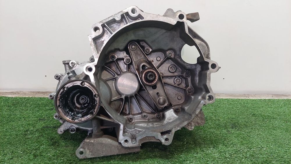 Caixa de velocidades manual VOLKSWAGEN Polo (9N)