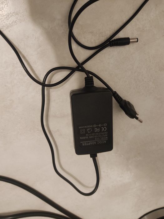 Продам роутер STRONG 4GLTE  Router 300