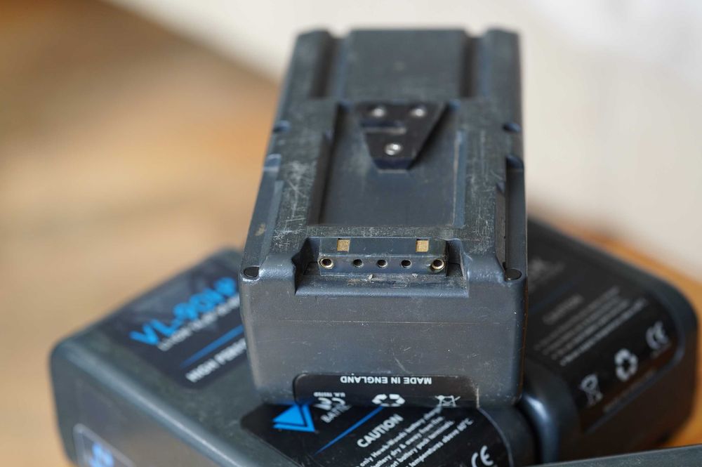 Батарея V-mount VL-90H (90Wh 14.4v V-Lok Lithium-Ion)