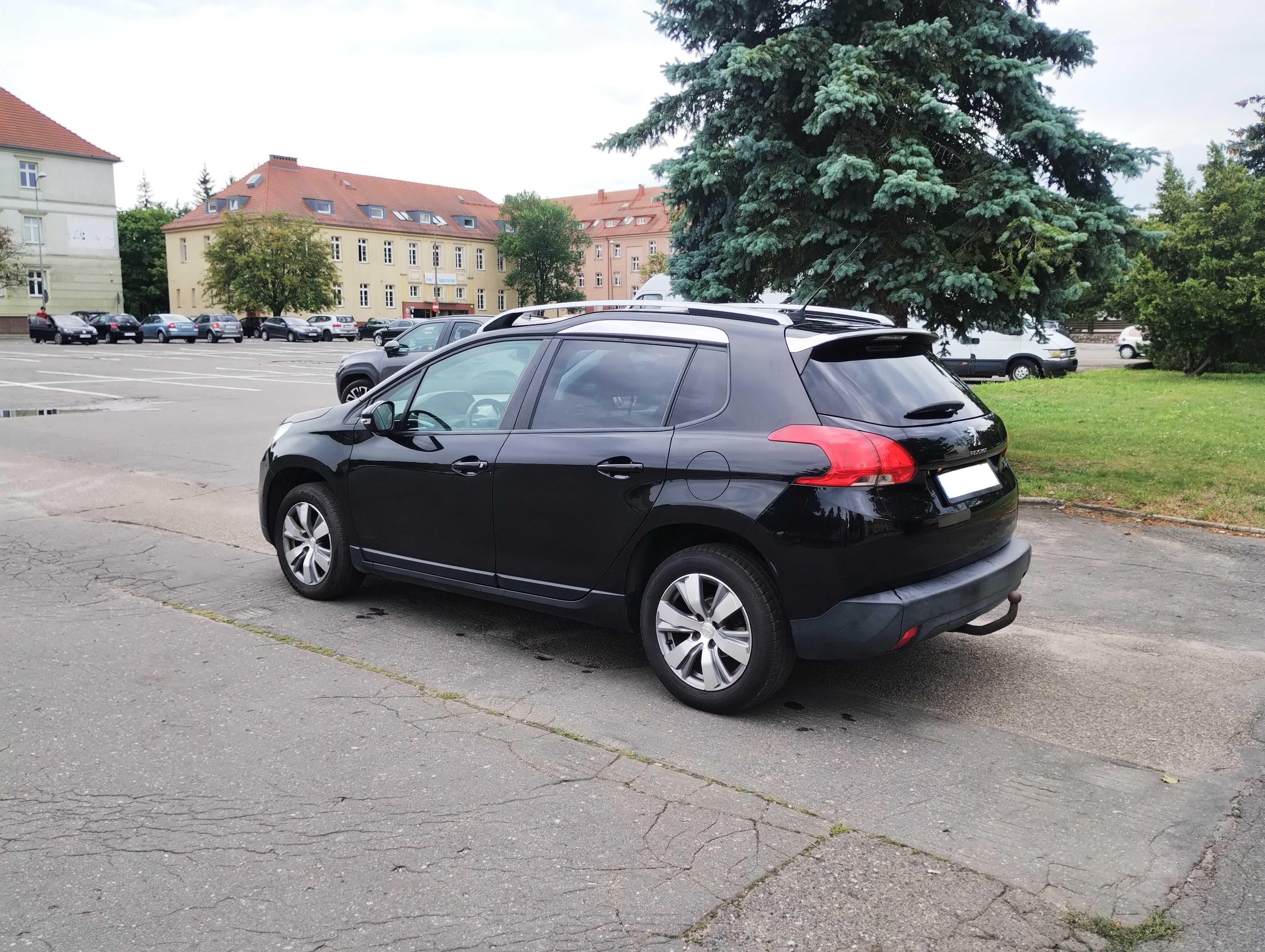 Peugeot 2008 Crossover 1,2 benzyna zadbany nawigacja